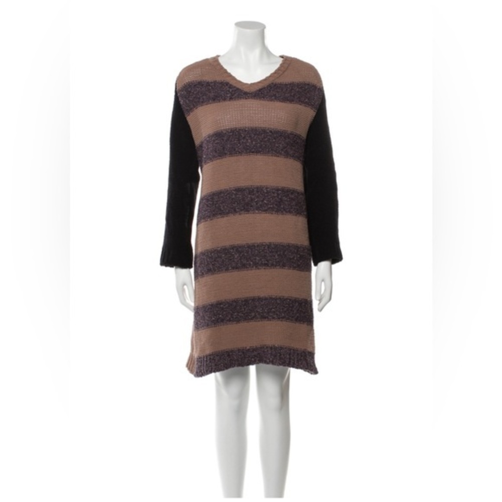 Rhie sweaterdress